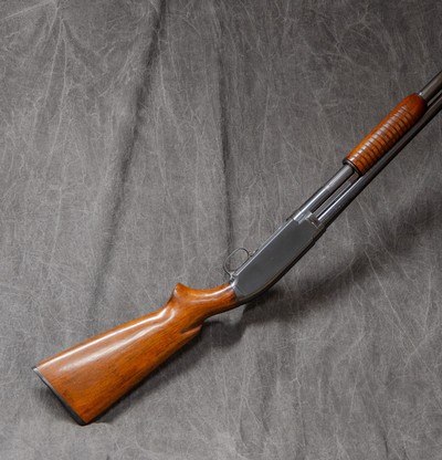 WINCHESTER MODEL 12 12-GAUGE/30