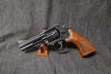 SMITH & WESSON 586-8 CLASSIC SERIES REVOLVER .357 MAGNUM W/4