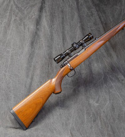 RUGER 77/22 RIFLE. - Image 2 of 3