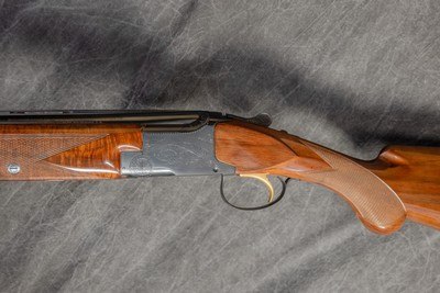BROWNING LIGHTNING GRADE I SUPERPOSED 2-BBL. SET 20-GAUGE. - Image 6 of 8