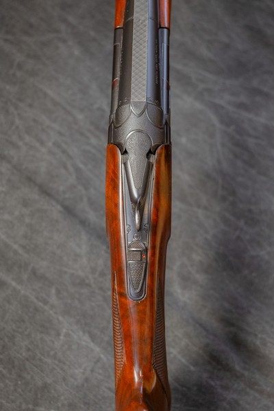 BERETTA 682 BLACK 12-GAUGE/28