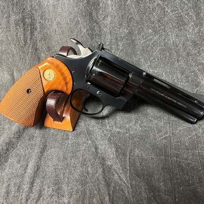 COLT DIAMONDBACK .38 SPECIAL REVOLVER W/4