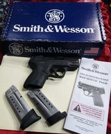 Smith & Wesson M&P Shield 9mm - 1 of 2