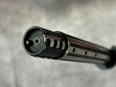 Weatherby Mark V Deluxe .378 Wby Mag • Japan-Howa-Southgate-1975 • Excellent Condition • Leupold Vari X III 2.5–8x • Tasteful Scrollwork - Image 16 of 19