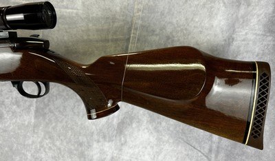 Weatherby Mark V Deluxe .378 Wby Mag • Japan-Howa-Southgate-1975 • Excellent Condition • Leupold Vari X III 2.5–8x • Tasteful Scrollwork - Image 11 of 19