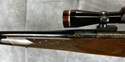 Weatherby Mark V Deluxe .378 Wby Mag • Japan-Howa-Southgate-1975 • Excellent Condition • Leupold Vari X III 2.5–8x • Tasteful Scrollwork - Image 9 of 19