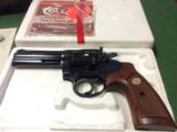 Colt Boa - 3 of 17