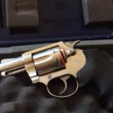 Colt Magnum Carry - 4 of 8