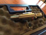 Colt Magnum Carry - 8 of 9