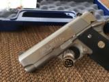 Colt Series 80 Officer MK4 - 3 of 6