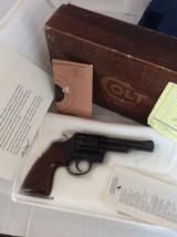 Colt Viper - 1 of 12