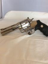 Colt Anaconda 4" - 2 of 9