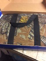 Colt Real Tree Anaconda - 2 of 9