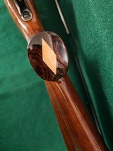 Weatherby MK V 300 Engraved & Gold Inlaid - 11 of 15