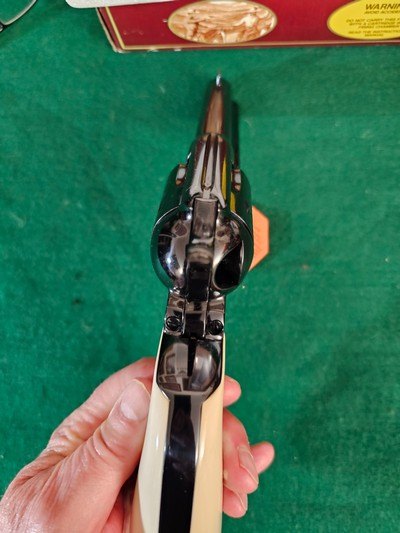 Colt SAA Royal Blue 44-40 - Image 10 of 15