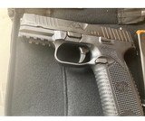 FN 509
mid size 9mm - 3 of 5