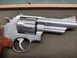 Smith & Wesson 657-7 Stainless 41 Magnum With Mohagony Case - 4 of 9