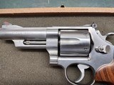 Smith & Wesson 657-7 Stainless 41 Magnum With Mohagony Case - 3 of 9