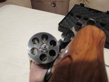 Smith & Wesson
28-3
357 mag. - 9 of 12