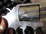 Smith & Wesson
65-3
357 mag. Bull Barrel - 14 of 15