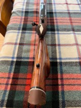 Weatherby Mark V R/H .300 Wby Magnum 26" German Manufactured Excellent Condition nice finish, and bluing. - 1 of 11