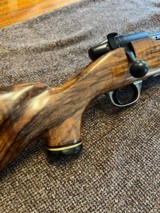 Weatherby Full Custom .257 Wby Mag, RH, 26" Barrel, Fully Engraved Floor Plate, Inlays, Turkish Walnut - 9 of 15