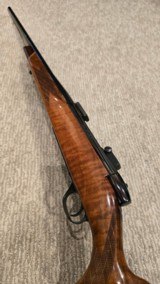 German Weatherby Mark V .378 Weatherby Magnum Right Hand Nicely Figured Wood Highly Collectible - 3 of 9