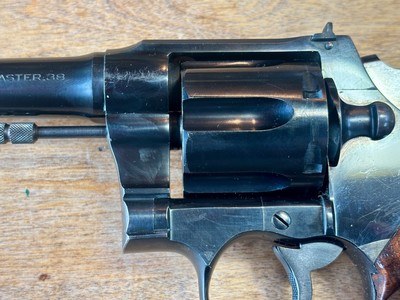 Stunning 1926 Colt Shooting Master 38 Special - Image 7 of 15
