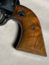 Ruger Blackhawk, .44 Magnum, "Flat Top" / 3-Screw (Old Model Made in 1959) - 9 of 14