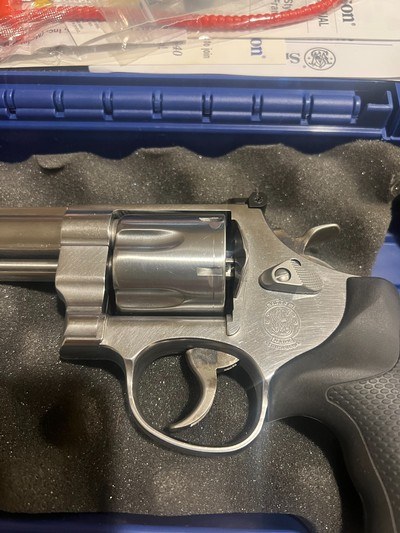 Smith & Wesson Model 610-3 - Image 5 of 6