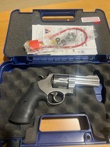 Smith & Wesson Model 610-3 - Image 3 of 6