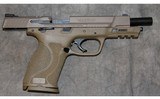 Smith & Wesson M&P9 M2.0 with Safety - 6 of 10