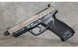 Smith & Wesson M&P9 M2.0 - 3 of 8