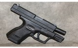 Springfield XD-9 Sub-Compact - 4 of 10