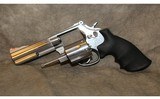 Smith & Wesson 686-3 L Frame 357 Magnum - 7 of 13