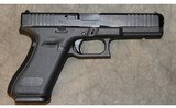 Glock 17 Gen 5 MOS - 2 of 13