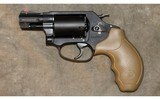 Smith & Wesson Model 360 Airweight - 3 of 16