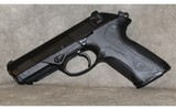 Beretta ~ PX4 Storm ~ .40 S&W - 6 of 10