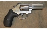 Smith & Wesson Model 686-6 - 2 of 11