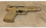 Smith & Wesson M&P9 - 5 of 8