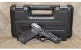 Smith & Wesson M&P9 M2.0 - 8 of 9