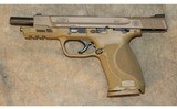 Smith & Wesson M&P9 - 4 of 9