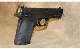 Smith & Wesson M&P Shield - 9 of 13