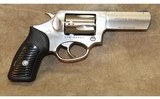 ~ Ruger ~ SP101 5719 ~ 357 Magnum ~ - 2 of 7