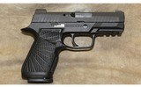
Sig Sauer
P320 Compact
9MM
