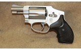 ~ Smith & Wesson ~ 642-2 ~ 38 Spec ~ - 2 of 6