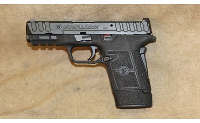 ~ Smith & Wesson ~ Equalizer ~ 9MM ~ - Image 2 of 4