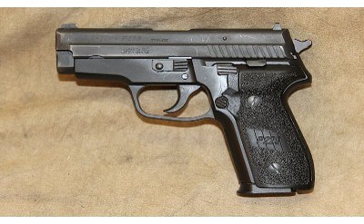 ~ Sig Sauer ~ P229 ~ 40S&W ~ - Image 2 of 6