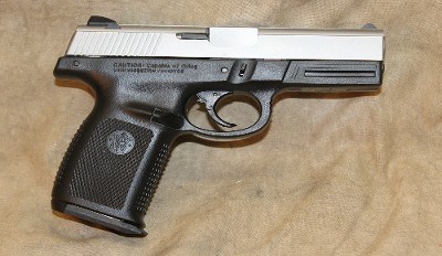 ~ Smith & Wesson ~ SW40VE ~ 40S&W ~ - Image 1 of 4