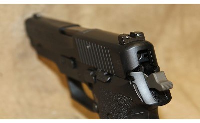 ~ Sig Sauer ~ P220 ~ 45 ACP ~ - Image 3 of 5